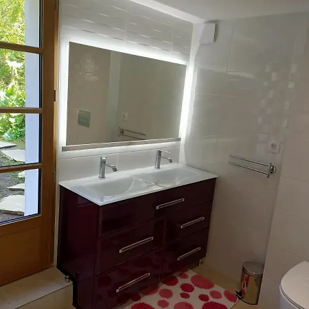 Petite Maison Proche De La بيت للعطل *