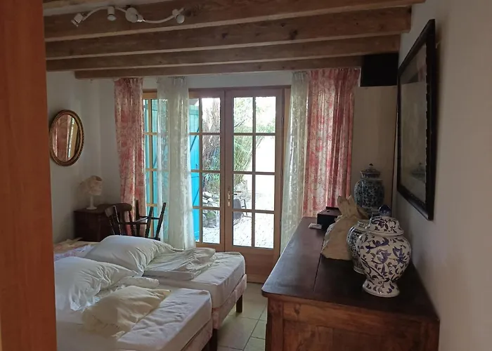 Petite Maison Proche De La 度假居 *